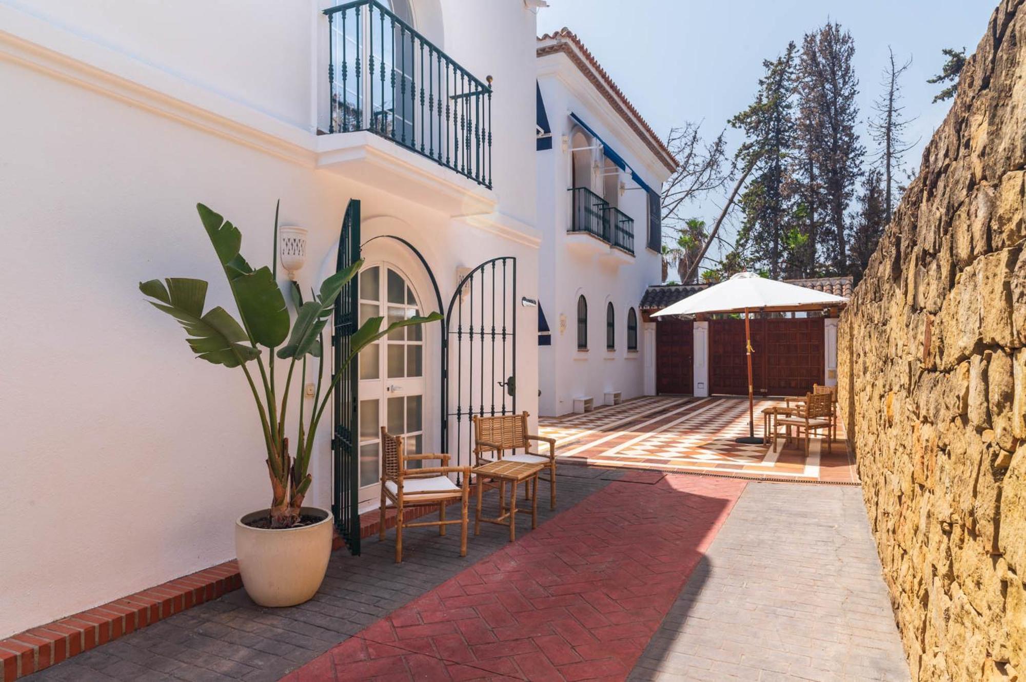 Ferienhaus 18 Suits Chalet Puerto Banus Marbella