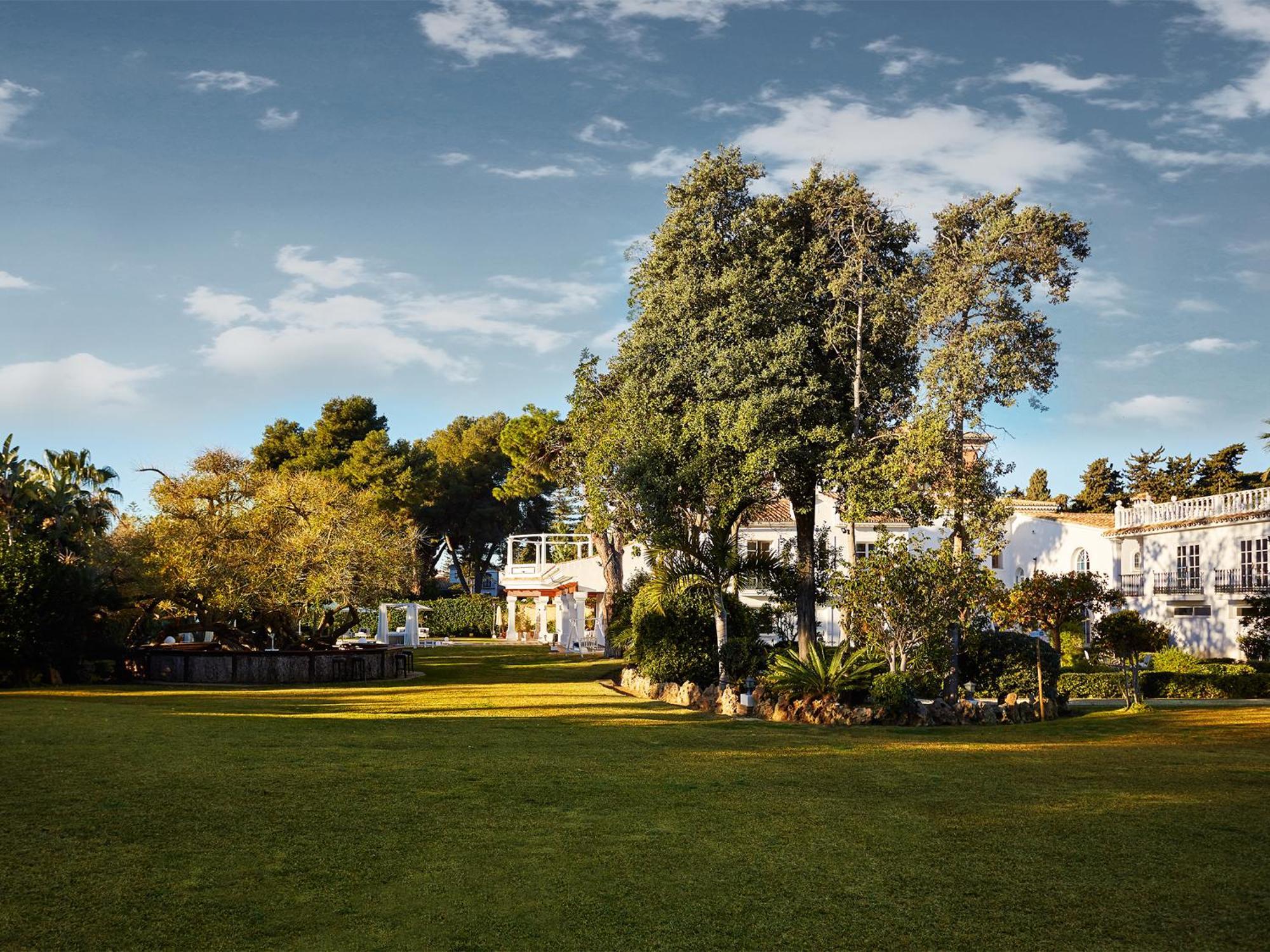Ferienhaus 18 Suits Chalet Puerto Banus *